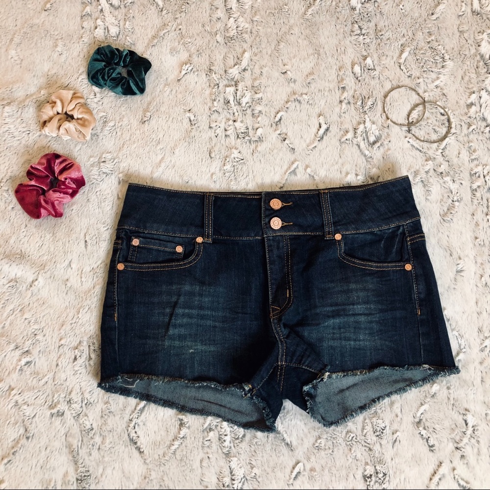 Refuge Jean Shorts ✨